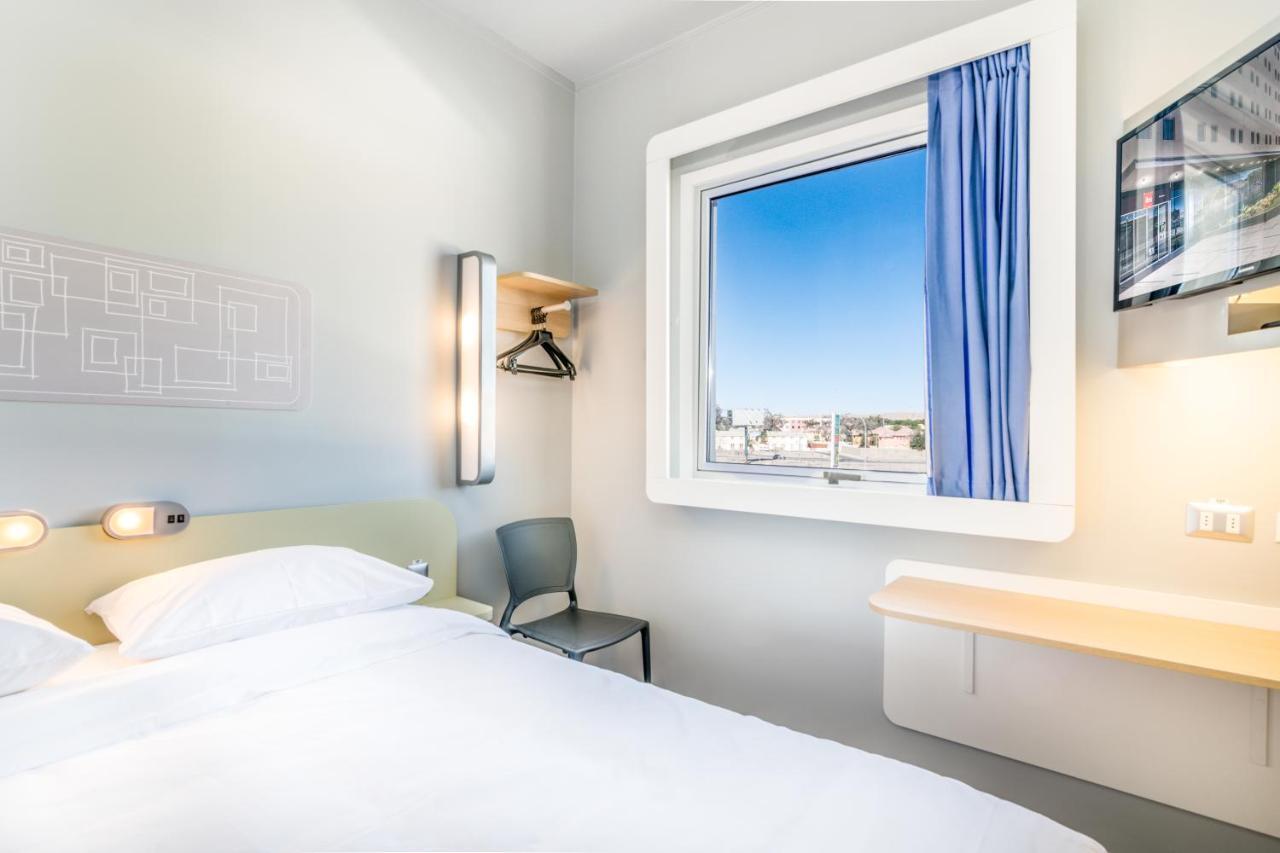 Ibis Budget Calama Extérieur photo