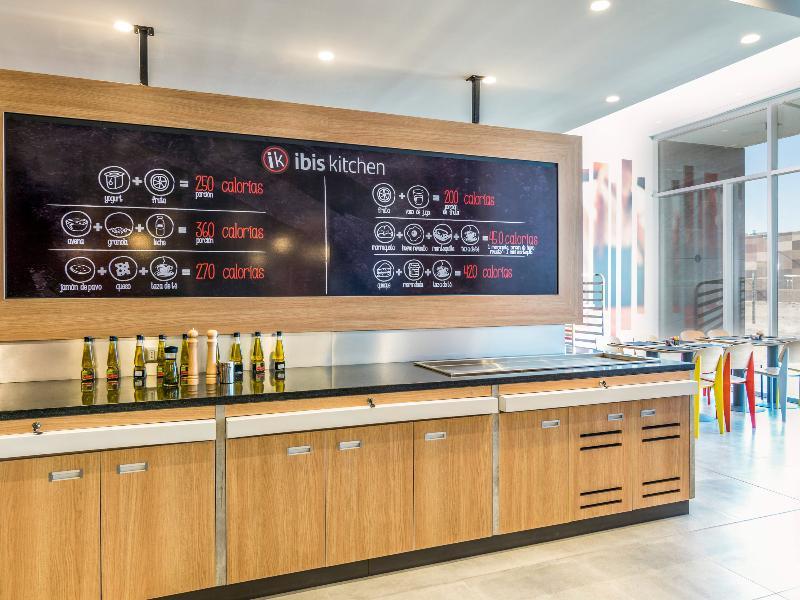 Ibis Budget Calama Extérieur photo